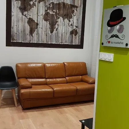 RnB Locations St Etienne Appartement *